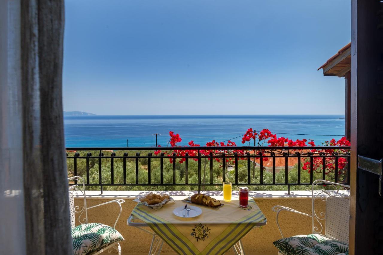 Buena Vista * Lourdata (Kefalonia)
