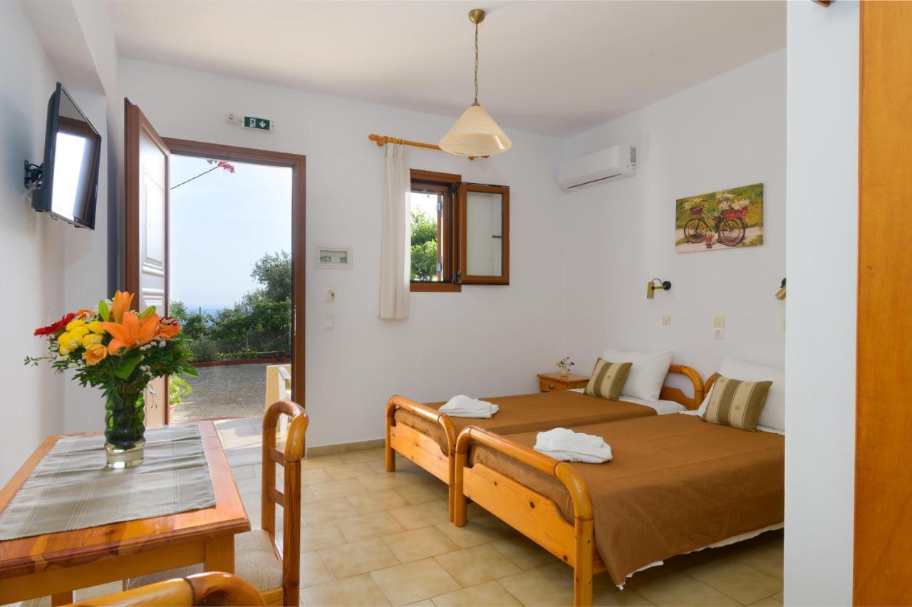 Buena Vista * Lourdata (Kefalonia)